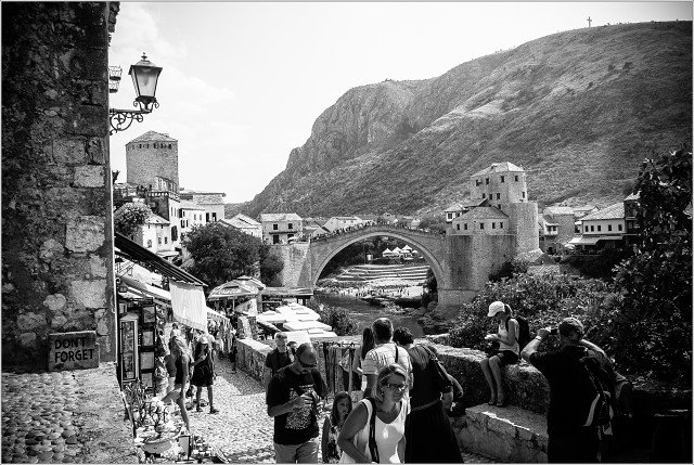  1060086-027-20120811