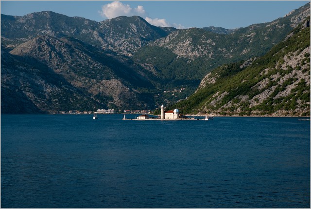  1070930-016-20130906