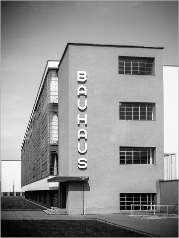  8303849-008-20170830