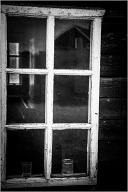 A look into one of the tradtional Black Houses (Sorte Huse) in Agger, Denmark.
.
.
.